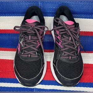 🥳✨ Saucony Cohesion 13 - VERSARUN MAX Cushion - Women’s Size 9 Running Sneakers